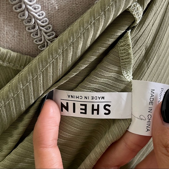 SHEIN Drawstring Side Ribbed Bodycon Dress NWOT - Picture 5 of 6